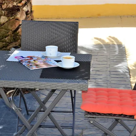 Casa Confortable Con Barbacoa Y Gran Terraza En L'escala, Cerca De La Playa - Hisp-7-7 * Torroella de Montgrí